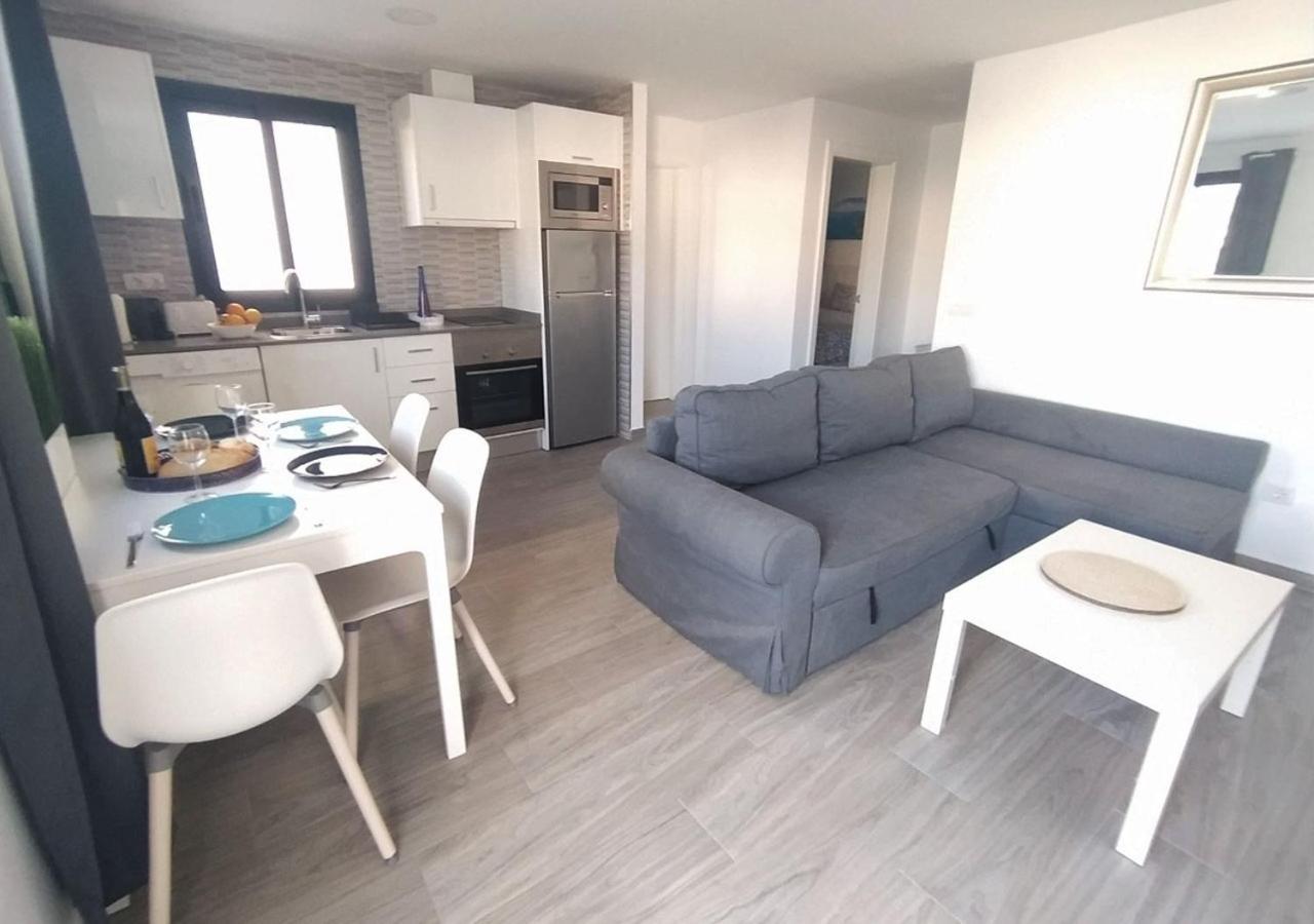 Villa Sun And Sea 2 Front De Mer Playa Rocca كوستا تاغيسي المظهر الخارجي الصورة