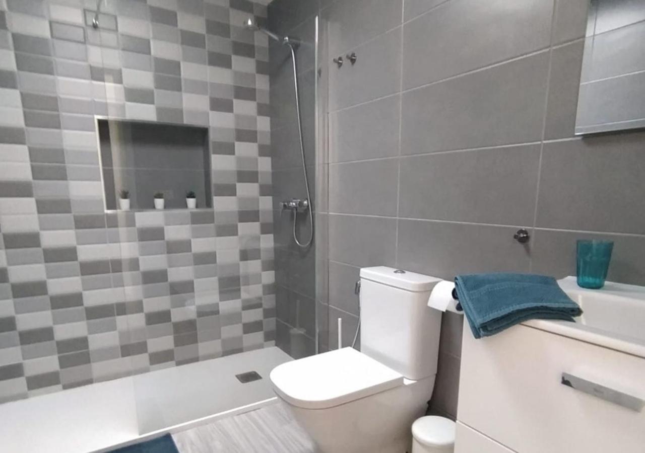 Villa Sun And Sea 2 Front De Mer Playa Rocca كوستا تاغيسي المظهر الخارجي الصورة