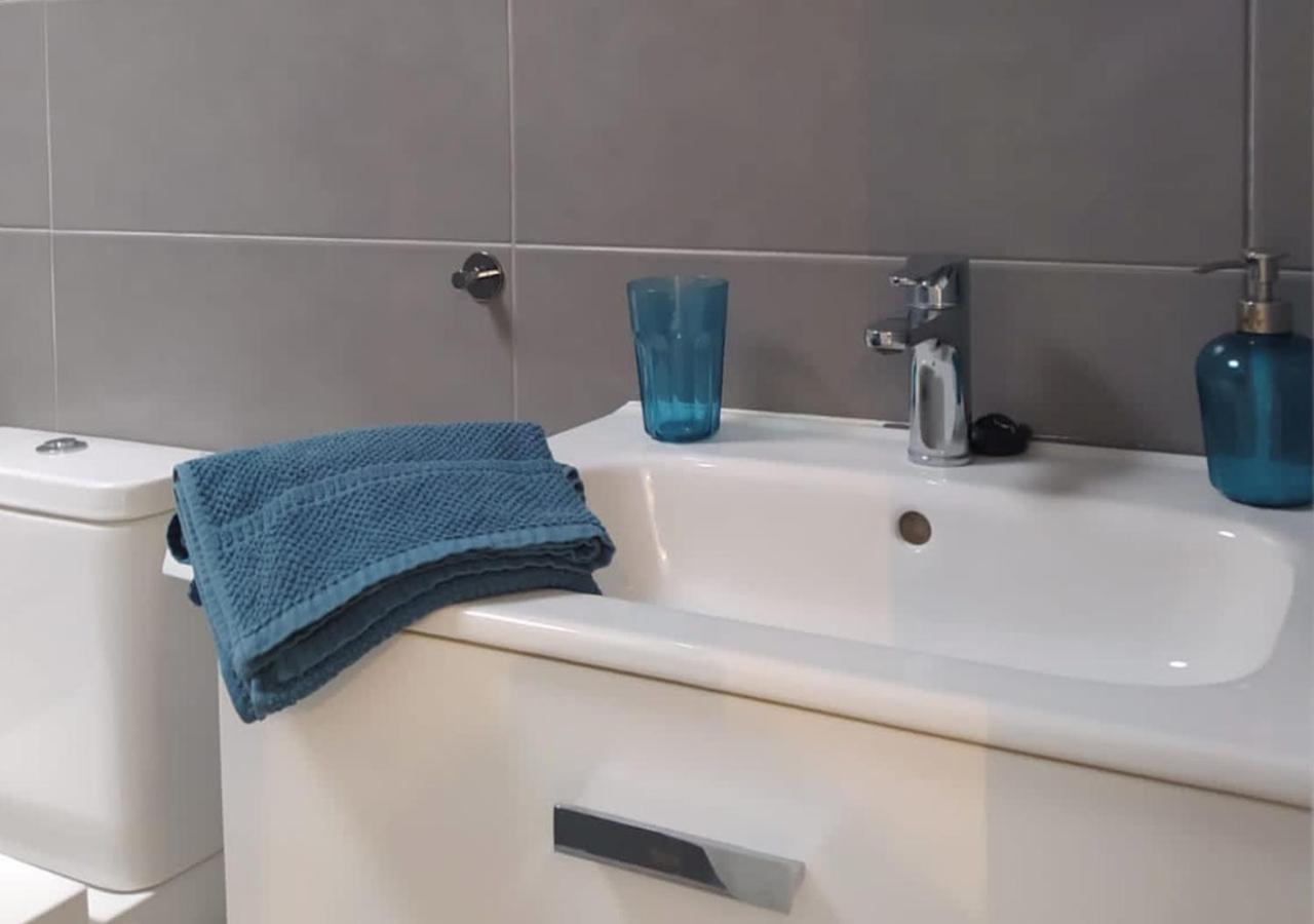 Villa Sun And Sea 2 Front De Mer Playa Rocca كوستا تاغيسي المظهر الخارجي الصورة