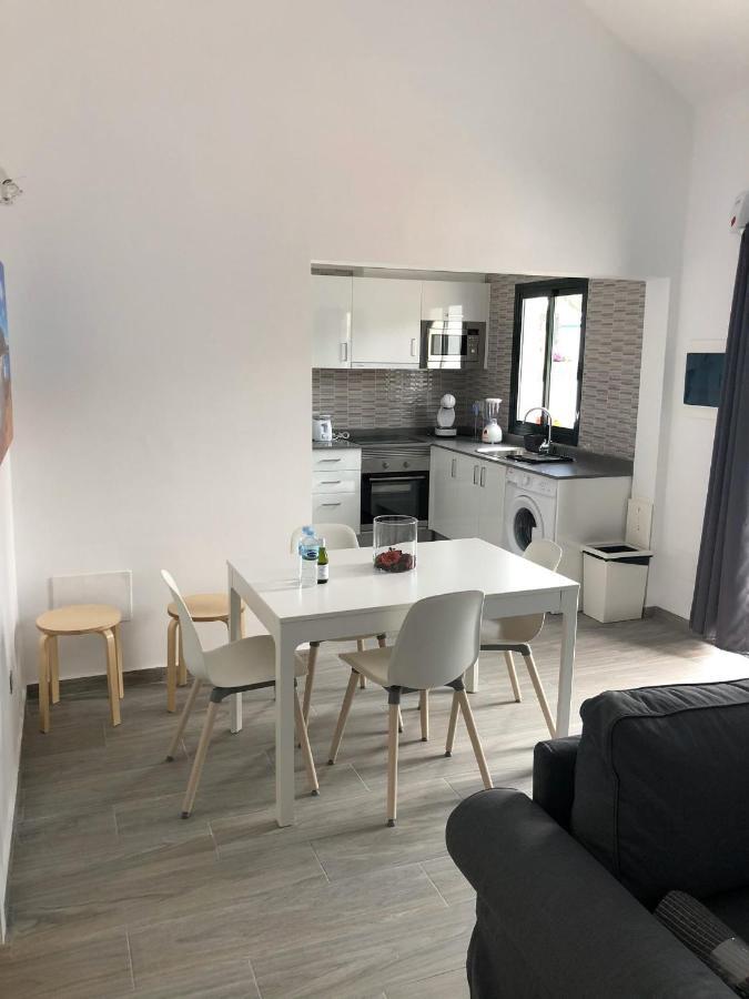 Villa Sun And Sea 2 Front De Mer Playa Rocca كوستا تاغيسي المظهر الخارجي الصورة