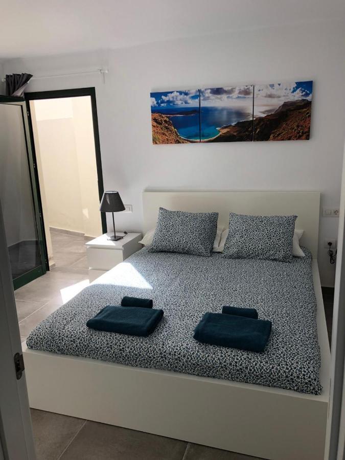 Villa Sun And Sea 2 Front De Mer Playa Rocca كوستا تاغيسي المظهر الخارجي الصورة