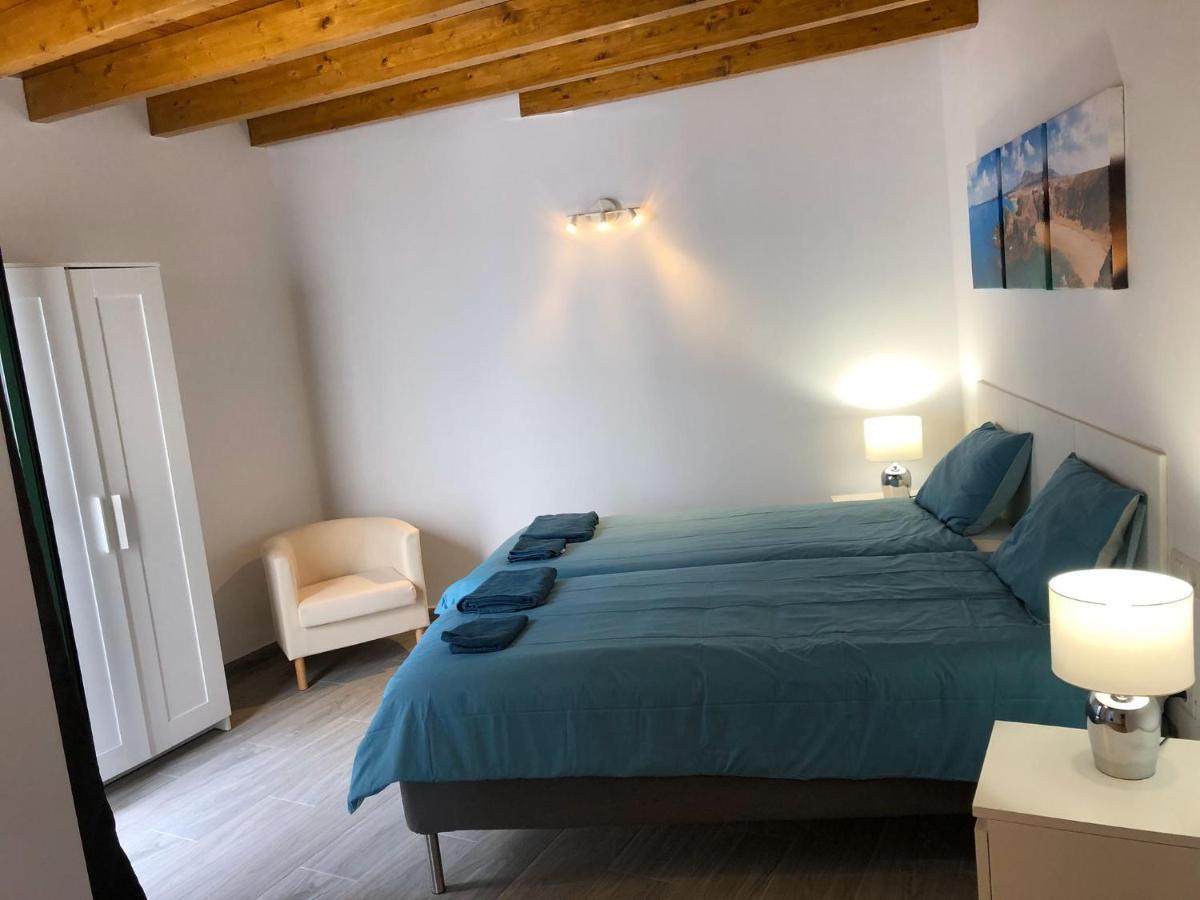 Villa Sun And Sea 2 Front De Mer Playa Rocca كوستا تاغيسي المظهر الخارجي الصورة